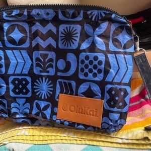 OluKai Geometric Blue and Black Pouch